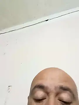 Snapshot of GeorgeVergaGrues chatting on February 7, 2025, 3:01 am GeorgeVergaGrues online show from February 7, 2025, 3:01 am