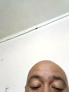 Snapshot of GeorgeVergaGrues chatting on February 13, 2025, 2:56 am GeorgeVergaGrues online show from February 13, 2025, 2:56 am