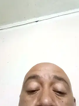 Snapshot of GeorgeVergaGrues chatting on February 25, 2025, 7:09 am GeorgeVergaGrues online show from February 25, 2025, 7:09 am