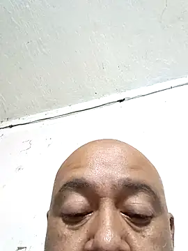 Snapshot of GeorgeVergaGrues chatting on March 11, 2025, 3:26 am GeorgeVergaGrues online show from March 11, 2025, 3:26 am