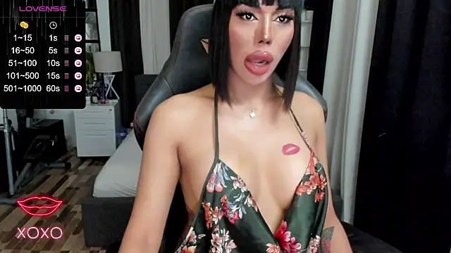 Forever MissCandace online show from February 4, 2025, 6:17 pm