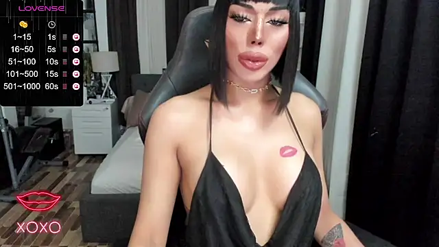 Forever MissCandace online show from February 13, 2025, 5:26 am