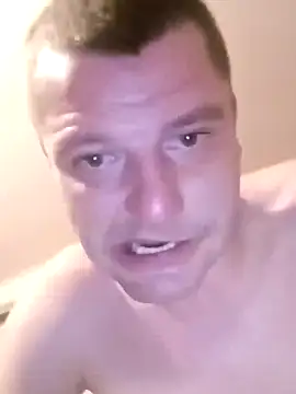 Snapshot of arteeczeek chatting on September 19, 2025, 10:32 pm arteeczeek online show from September 19, 2025, 10:32 pm