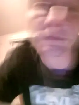 Snapshot of arteeczeek chatting on September 20, 2025, 8:43 pm arteeczeek online show from September 20, 2025, 8:43 pm