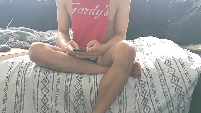 bestofdoseswirls online show from April 6, 2026, 5:25 pm