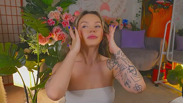 KristaBrooks online show from November 8, 2025, 2:50 pm