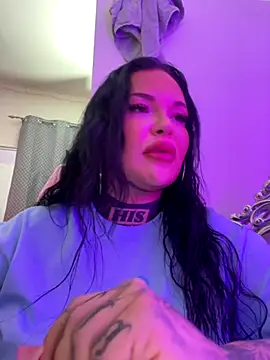  MelinaCurves  online show from November 30, 2025, 8:02 pm