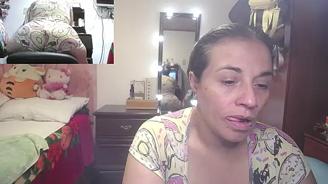 zoe hotxxx online show from May 16, 2026, 2:27 pm