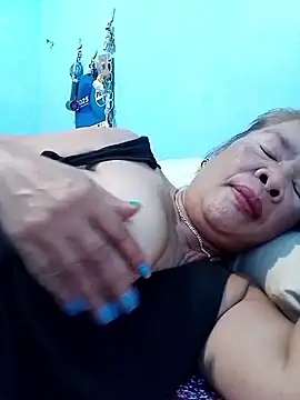 Snapshot of sexylizzy4u chatting on October 14, 2025, 7:09 am sexylizzy4u online show from October 14, 2025, 7:09 am