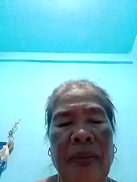 Snapshot of sexylizzy4u chatting on October 17, 2025, 9:34 am sexylizzy4u online show from October 17, 2025, 9:34 am