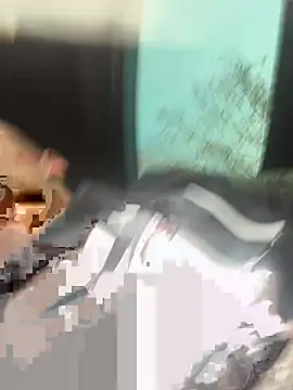 Snapshot of Slumlords chatting on February 9, 2026, 7:40 pm Slumlords online show from February 9, 2026, 7:40 pm