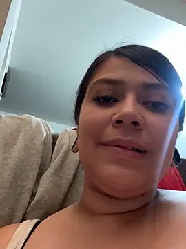 Snapshot of emilyjohanson chatting on October 6, 2025, 7:44 pm emilyjohanson online show from October 6, 2025, 7:44 pm