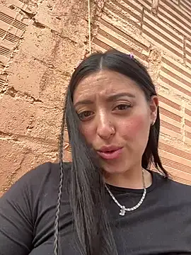 Sofhi corolinne31 online show from February 20, 2025, 9:31 pm