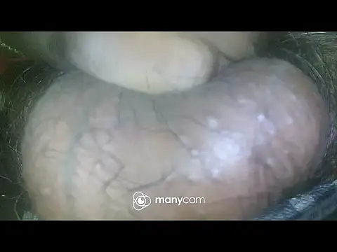 Snapshot of jikh13 chatting on October 31, 2025, 8:04 am jikh13 online show from October 31, 2025, 8:04 am