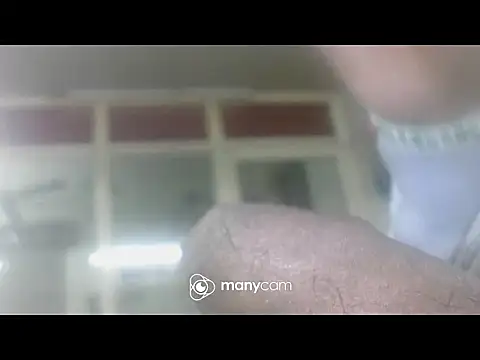 Snapshot of jikh13 chatting on January 8, 2026, 3:47 pm jikh13 online show from January 8, 2026, 3:47 pm