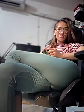 Jakolera2020 online show from March 31, 2026, 6:30 pm