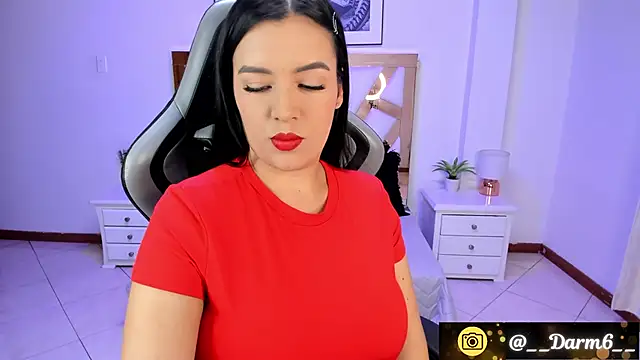 Lia Simons online show from January 11, 2025, 7:06 am