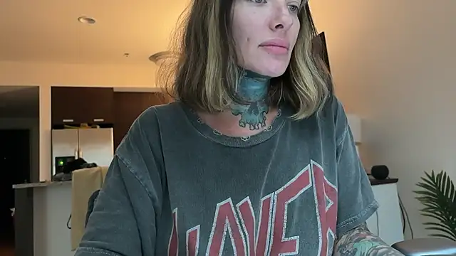 airgeadx online show from October 13, 2025, 4:51 pm