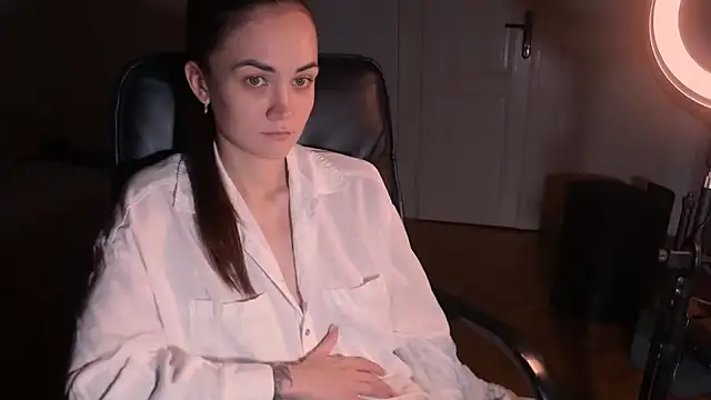 EvelynGG online show from January 13, 2025, 11:08 am