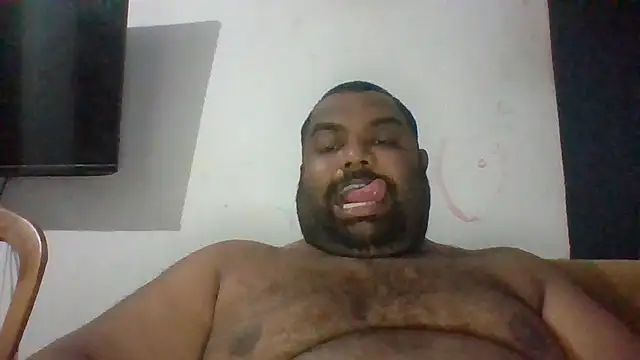 Snapshot of FatCockBoySL chatting on June 7, 2026, 6:11 pm FatCockBoySL online show from June 7, 2026, 6:11 pm