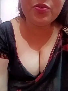 naughtymadam online show from December 9, 2024, 4:45 am