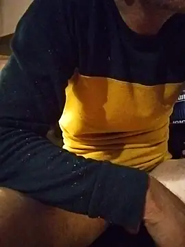 ROBERT0516 online show from January 11, 2026, 6:18 am