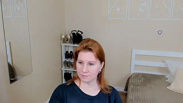 FoxySophia online show from February 17, 2025, 2:59 pm