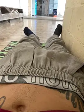 Snapshot of descret_19 chatting on April 10, 2026, 3:28 pm descret 19 online show from April 10, 2026, 3:28 pm