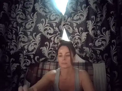 LindaStarS online show from February 26, 2025, 3:30 pm