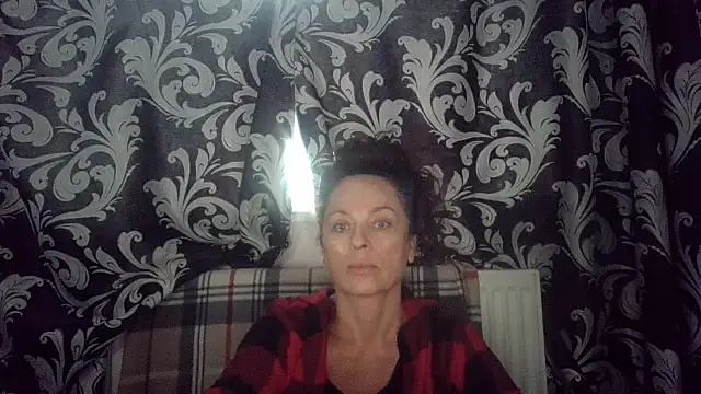 LindaStarS online show from October 10, 2025, 5:06 am