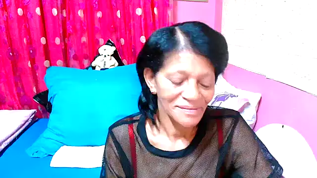 SLUTTYROXY online show from January 8, 2025, 4:44 am