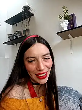 loveuu-bae online show from January 3, 2025, 9:15 pm