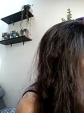 loveuu-bae online show from February 2, 2025, 9:45 pm