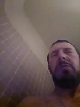 UncutHammer69 online show from February 6, 2025, 11:54 am