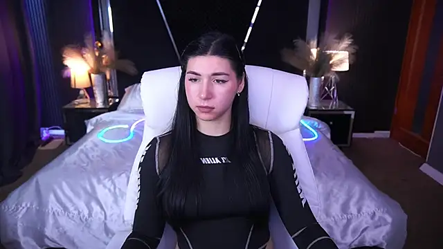 Snapshot of EmilyCandyy chatting on October 24, 2025, 6:54 am EmilyCandyy online show from October 24, 2025, 6:54 am