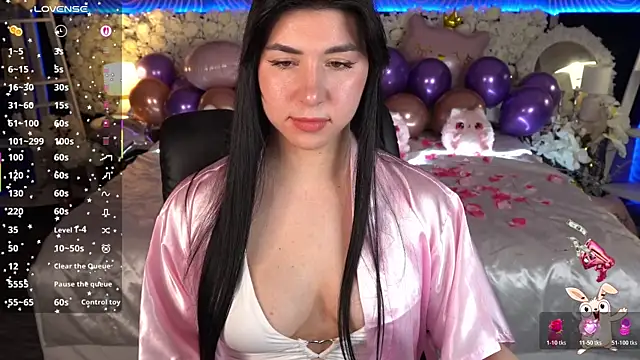 EmilyCandyy online show from February 10, 2026, 7:12 am