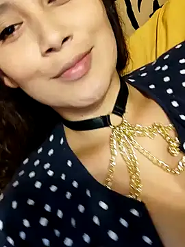 kinky milaxh online show from January 4, 2025, 1:31 am