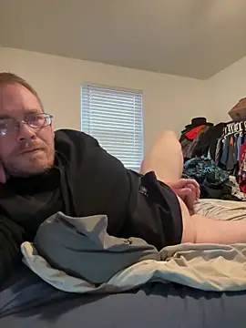 Snapshot of Germamamericanohio87 chatting on November 9, 2025, 8:07 pm Germamamericanohio87 online show from November 9, 2025, 8:07 pm