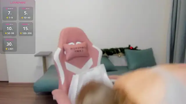 Jessy Ginger online show from December 30, 2024, 7:53 pm