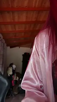 LINDA PATTY94 online show from April 14, 2026, 4:13 pm