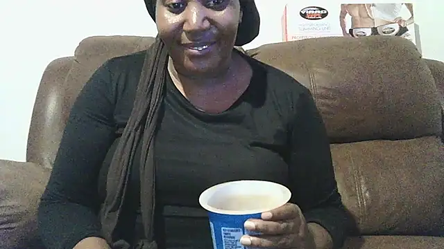 ebonytitts4u online show from February 17, 2025, 5:43 pm