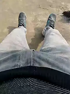 bigh96dik online show from January 24, 2025, 7:19 am