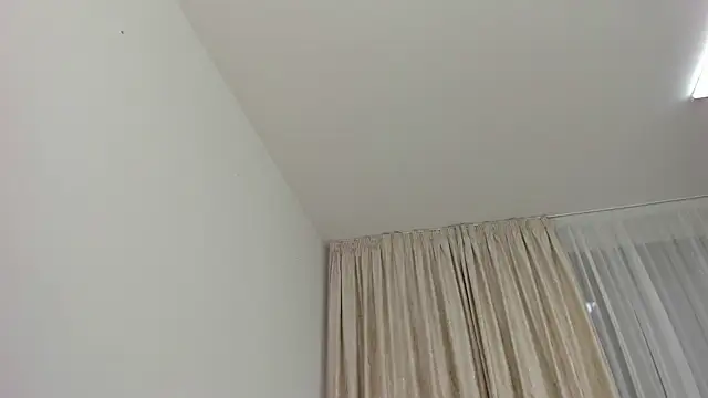 Snapshot of lissababe1 chatting on March 4, 2025, 5:45 pm lissababe1 online show from March 4, 2025, 5:45 pm