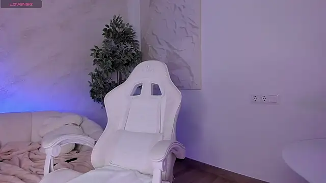 lissababe1 online show from March 31, 2026, 6:08 pm