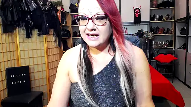 LindaDaemonX online show from April 2, 2026, 6:33 am