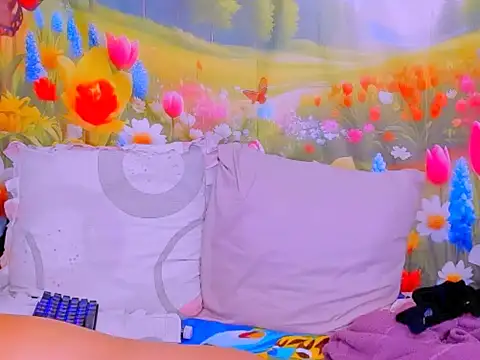 indianroxy online show from April 14, 2026, 6:52 am