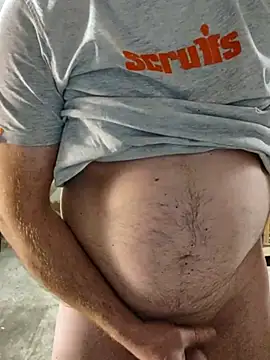 IronedTitan online show from December 3, 2025, 7:01 pm