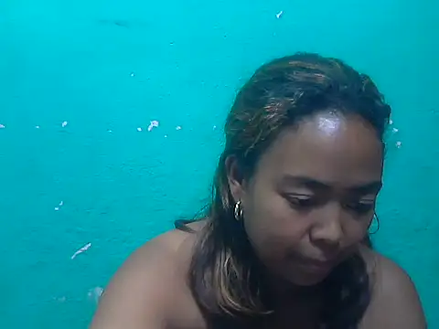 milkboobsgirl online show from March 1, 2026, 7:43 am