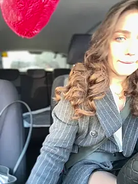 MariiD online show from February 21, 2026, 7:09 am