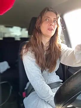 MariiD online show from March 27, 2026, 7:03 am